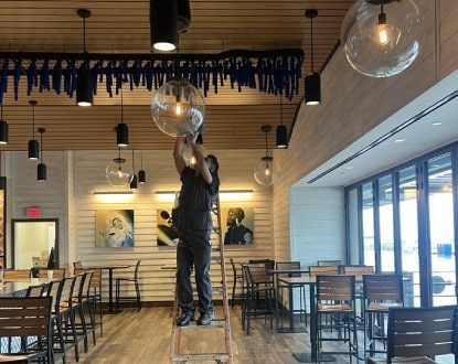 COMMERCIAL CLEANING